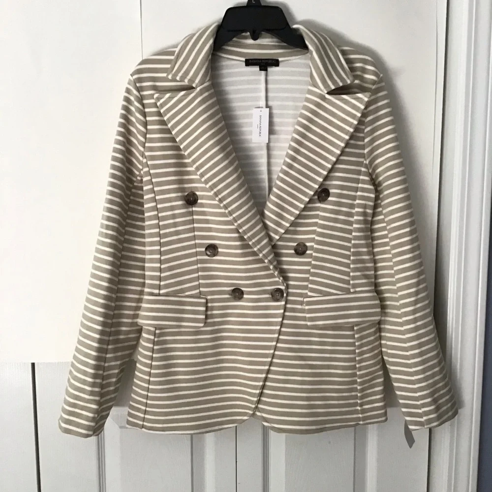 NWT Women’s Banana Republic Pique Knit double Breasted Blazer Jacket M - Picture 1 of 9